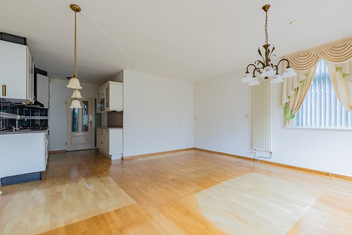 Foto 4 van Winkelwaard 401