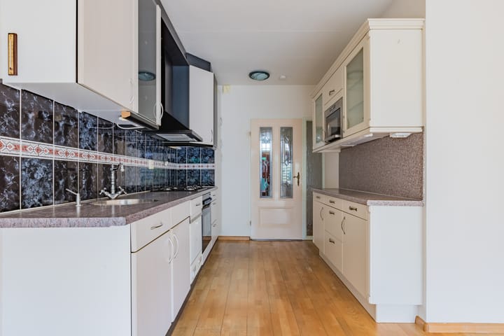 Foto 9 van Winkelwaard 401