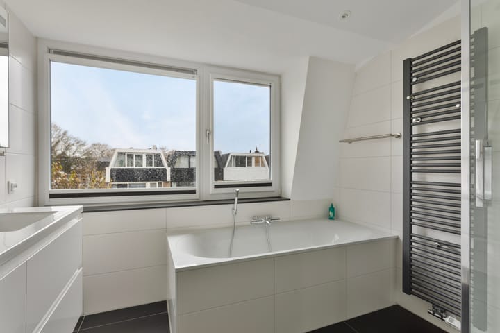 Foto 36 van Graaf Janlaan 19