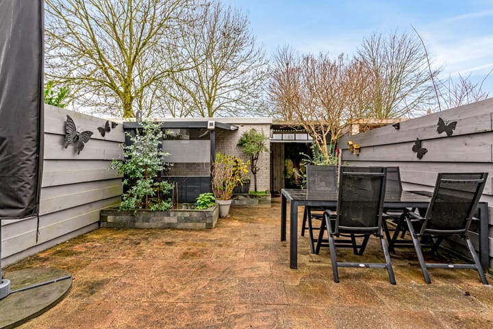 Foto 20 van Wederik 10