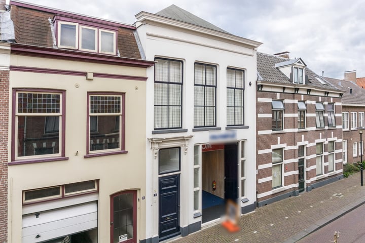 Gasthuisstraat 13