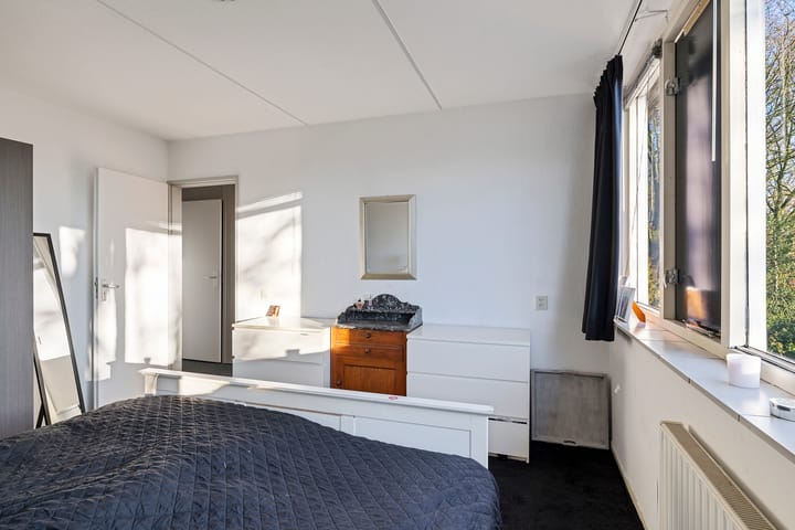 Foto 16 van Dorth 18