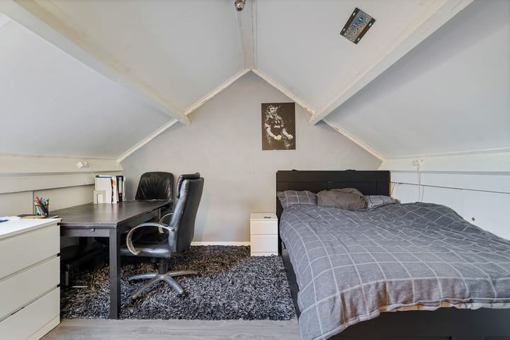 Foto 23 van Dorth 18