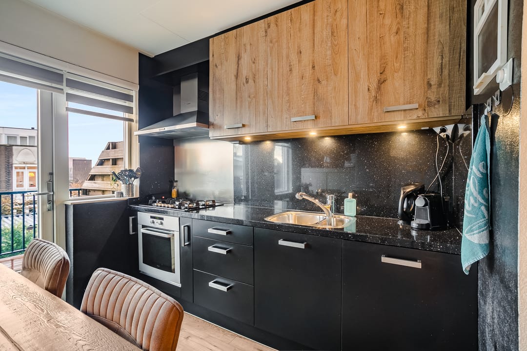 Photo 11 of Oranje Nassaustraat 24