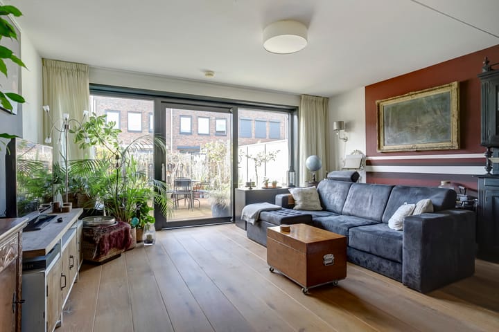 Foto 9 van Willem Hedastraat 151