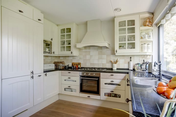 Foto 16 van Willem Hedastraat 151