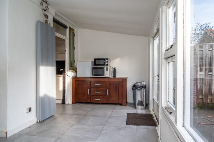 Photo 12 of Varenstraat 29