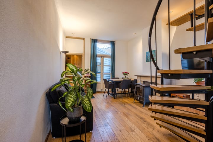 Foto 2 van Van der Laenstraat 32