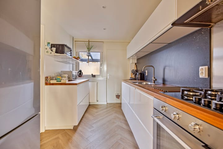 Foto 16 van Korvetstraat 38