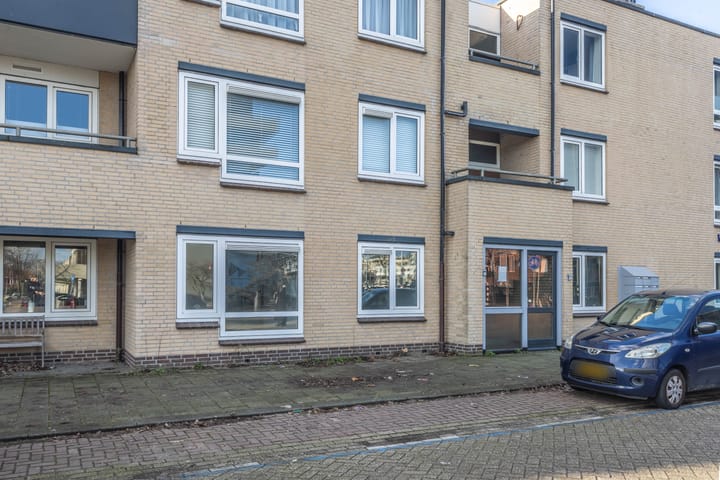 Foto 13 van Louis Davidsstraat 6