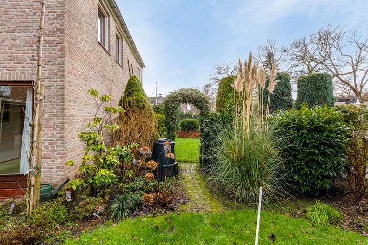 Foto 36 van Jungstraat 8