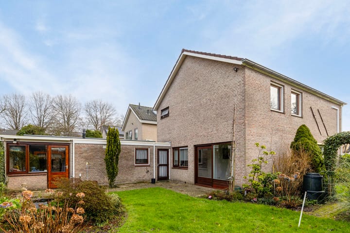 Foto 38 van Jungstraat 8