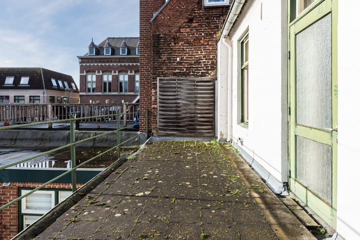 Foto 26 van Maasstraat 2