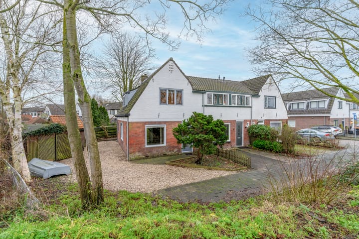 Foto 1 van Stationsweg 65