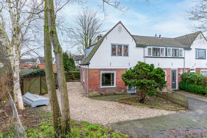 Foto 41 van Stationsweg 65