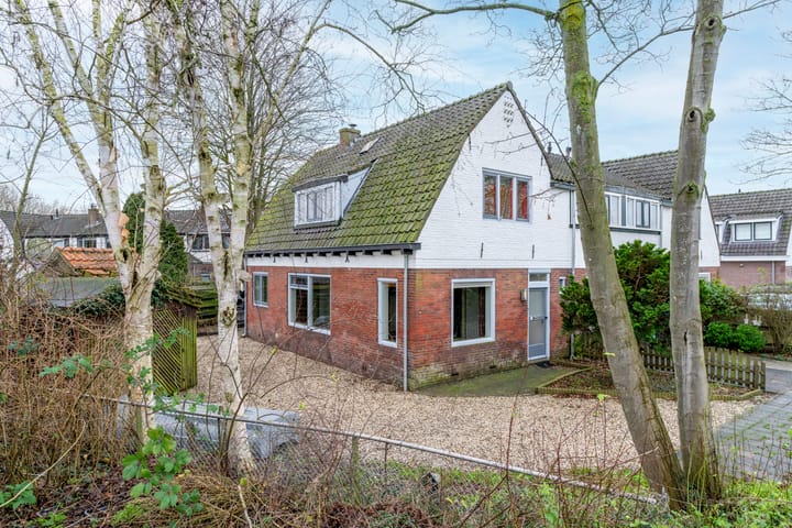 Foto 43 van Stationsweg 65