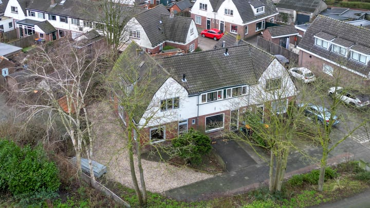 Foto 46 van Stationsweg 65