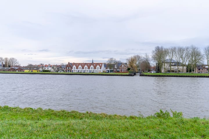 Foto 52 van Stationsweg 65