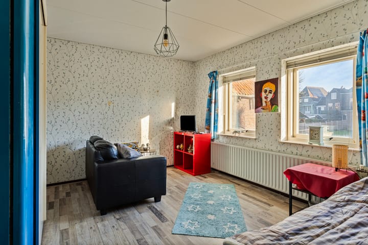 Foto 15 van Halvemaanstraat 10