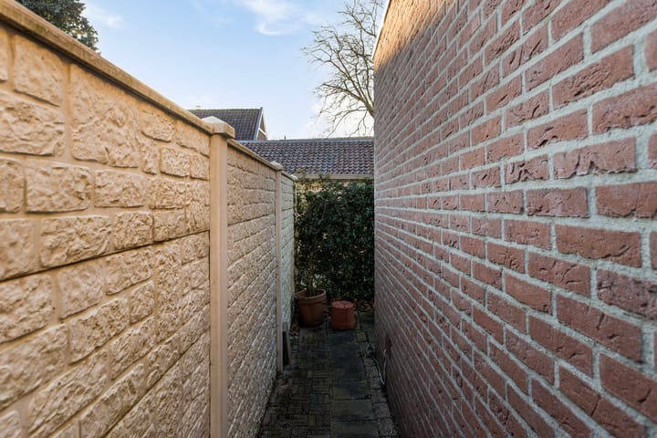 Foto 22 van Halvemaanstraat 10