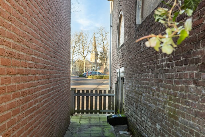 Foto 23 van Halvemaanstraat 10