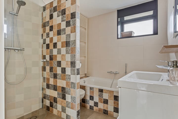 Foto 27 van Esmarkelaan 405