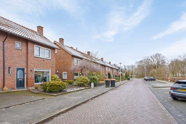 Foto 28 van Buizerdstraat 18