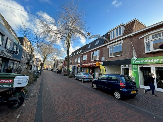 View photo 3 of Vechtstraat 26