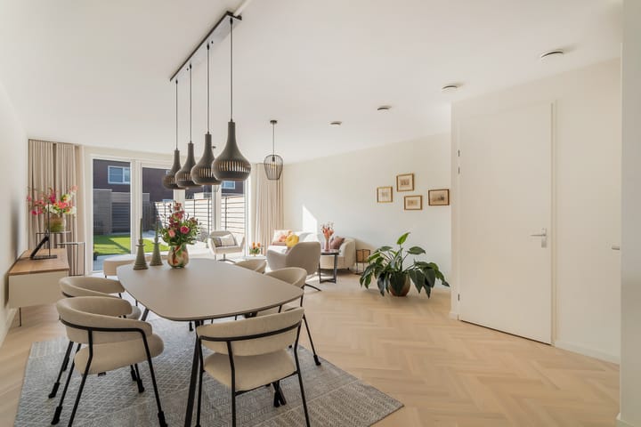 Foto 6 van Veenpluis 24