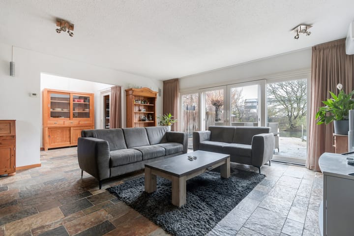 Foto 8 van Zwaluwenburg 29