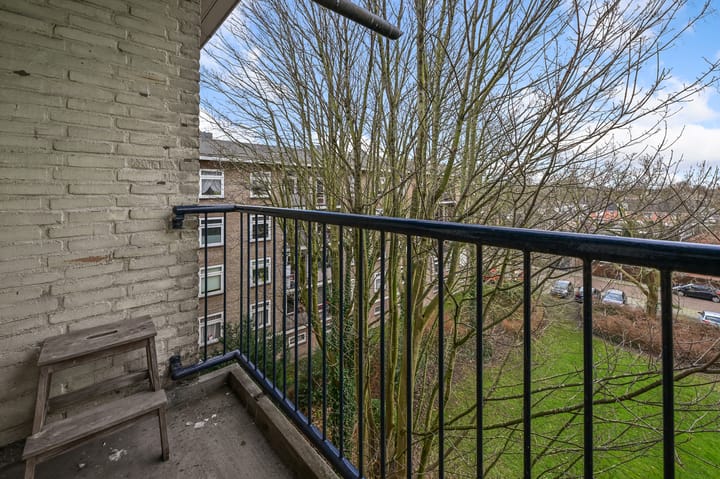 Foto 17 van Ruysdaelstraat 142