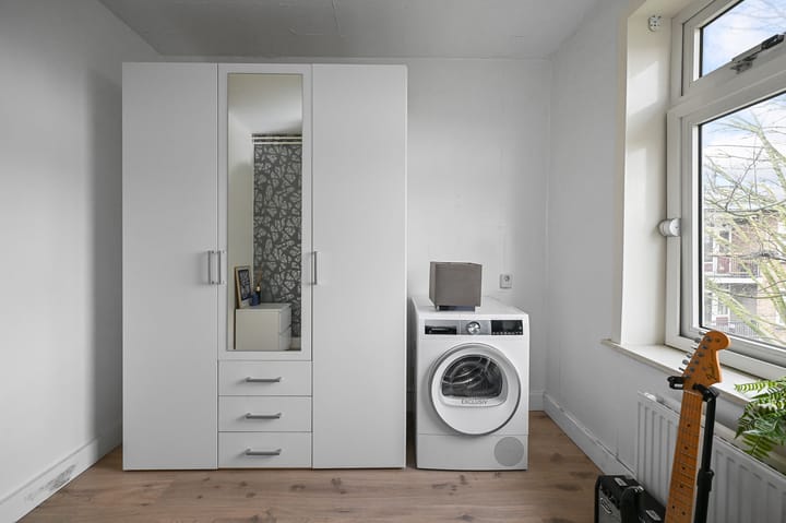 Foto 22 van Ruysdaelstraat 142