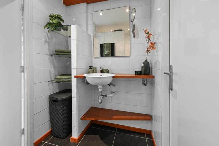 Foto 25 van Ruysdaelstraat 142