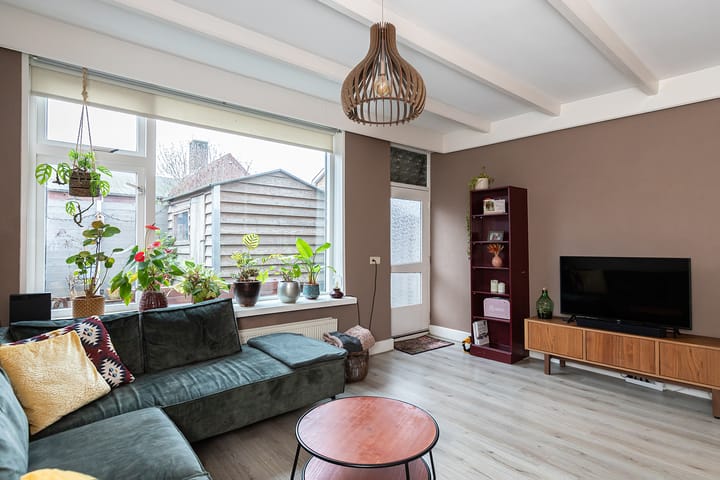 Foto 2 van Stationsweg 57