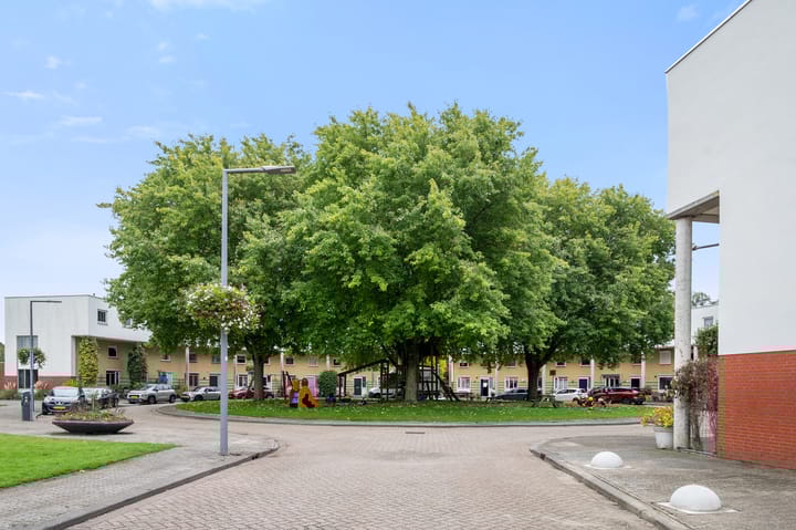 Foto 2 van Dirk Swarteveldplein 16