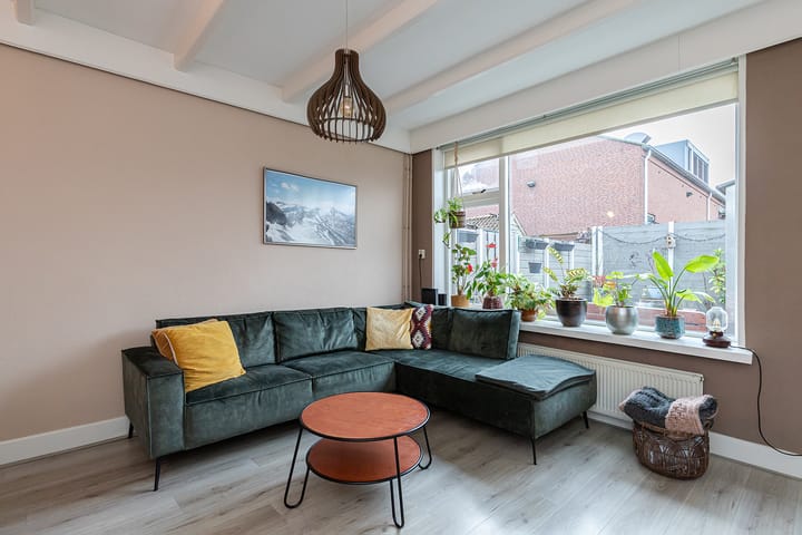 Foto 8 van Stationsweg 57