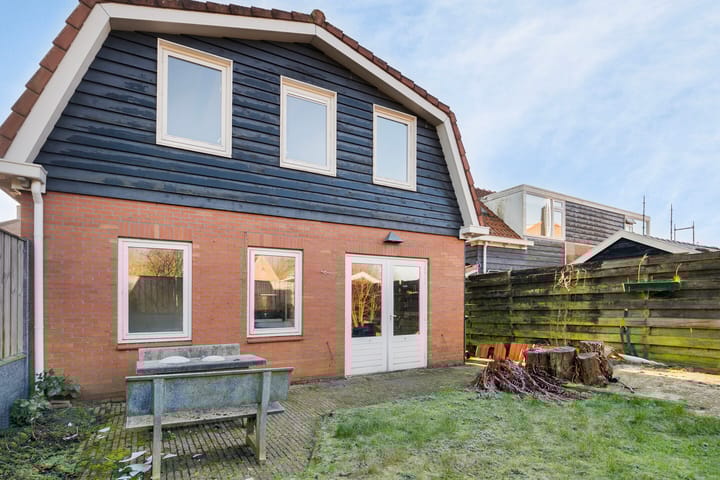 Foto 24 van Friesestraat 1