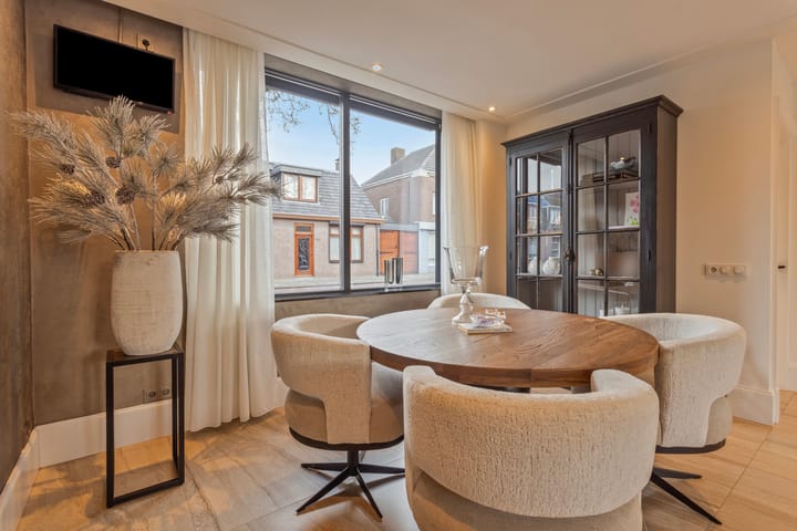 Foto 14 van Berghemseweg 133