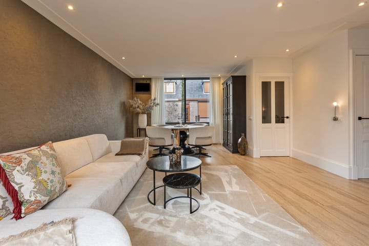 Foto 15 van Berghemseweg 133