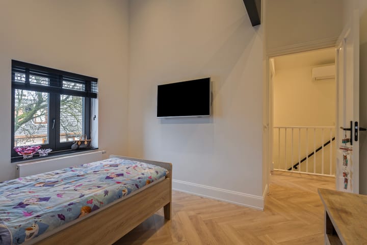 Foto 35 van Berghemseweg 133