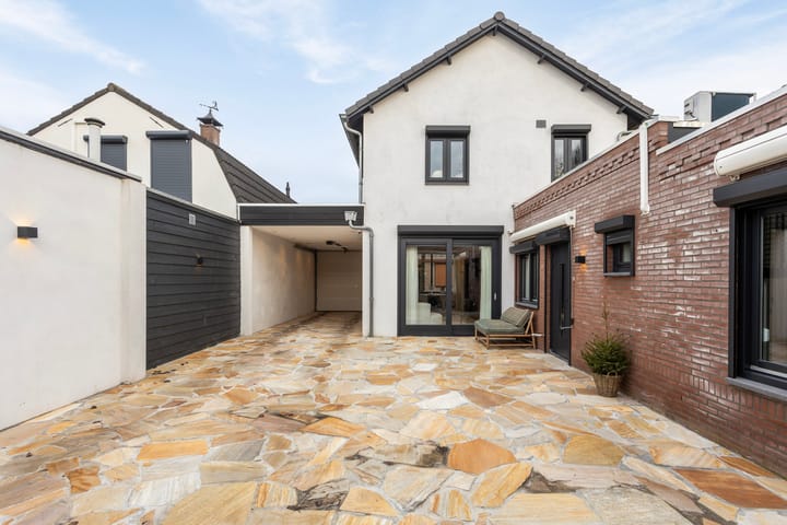 Foto 44 van Berghemseweg 133