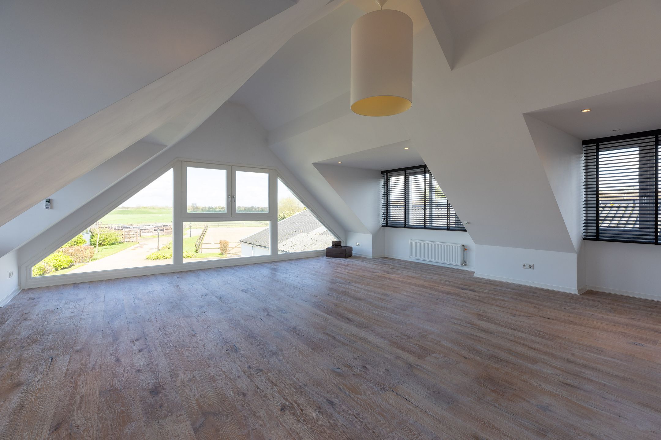 Photo 48 of Amsterdamsestraatweg 67