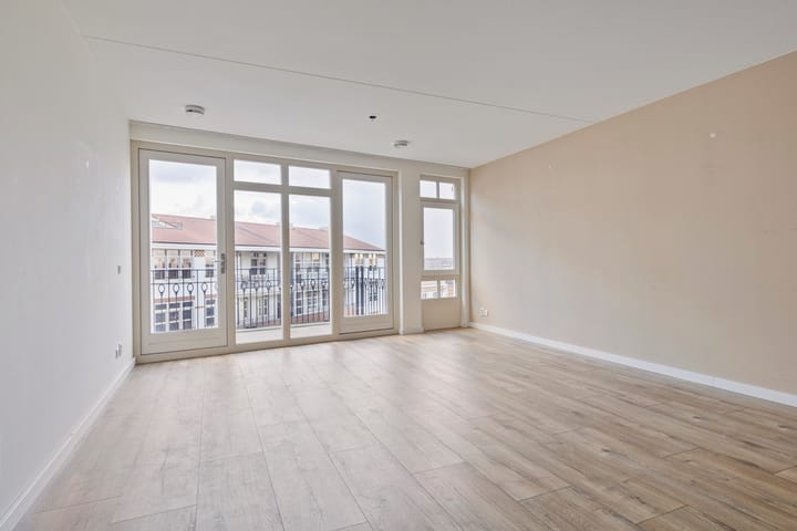 Foto 9 van De Klok 353