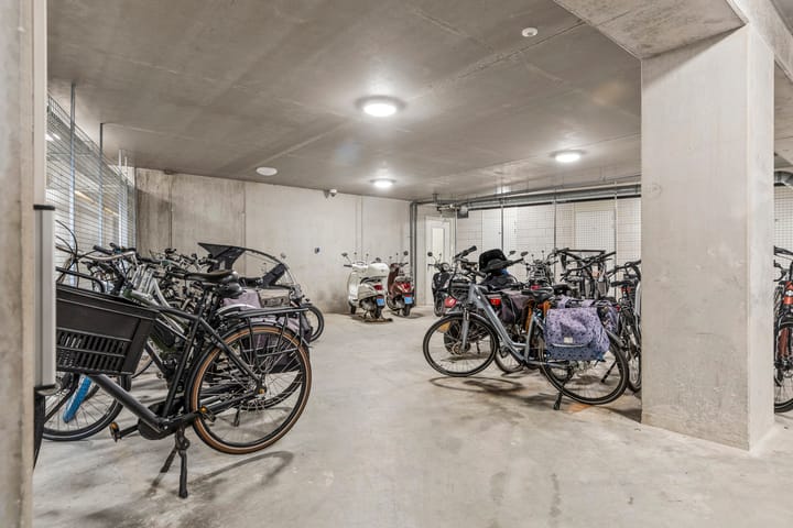 Foto 23 van De Klok 353