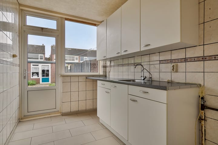 Foto 14 van Loenhoutstraat 40