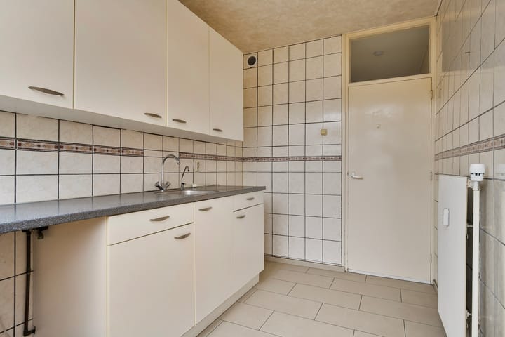 Foto 15 van Loenhoutstraat 40