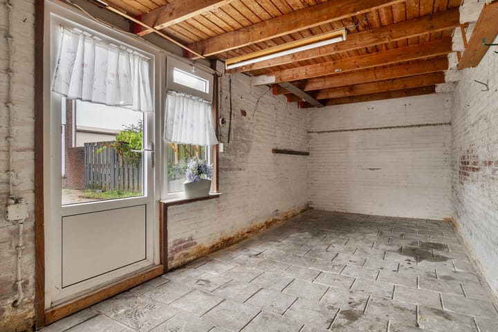 Foto 19 van Loenhoutstraat 40