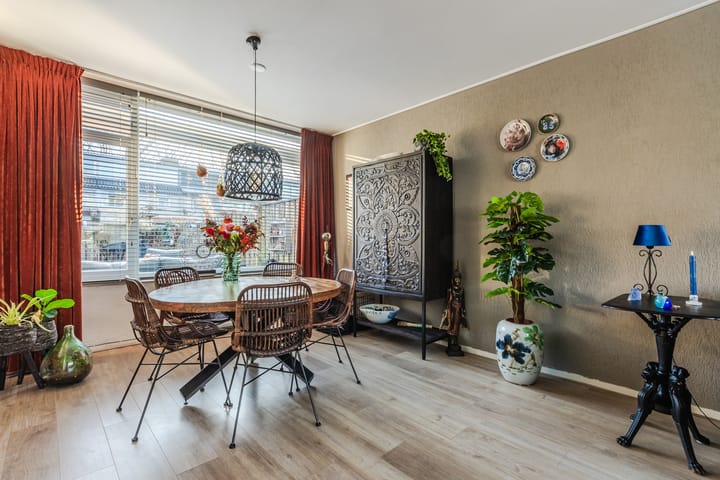 Foto 9 van van der Plaatstraat 24