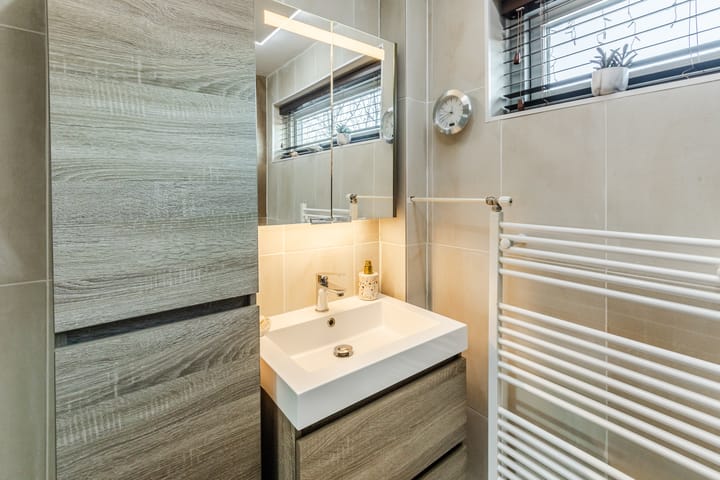 Foto 22 van van der Plaatstraat 24