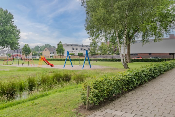 Foto 31 van van der Plaatstraat 24